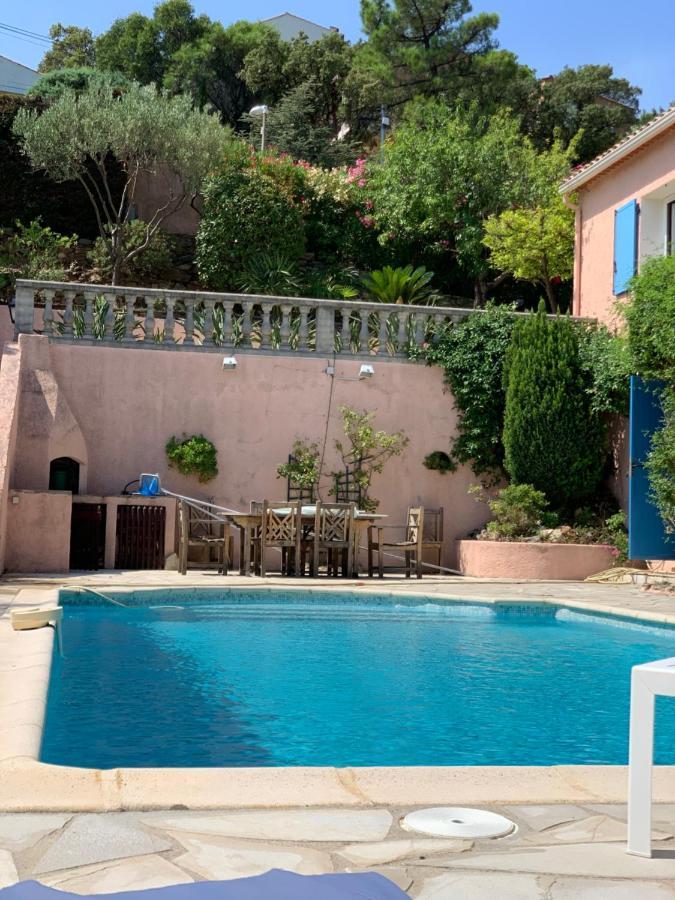 Rez-De Villa Piscine Cavalaire-sur-Mer Exterior photo